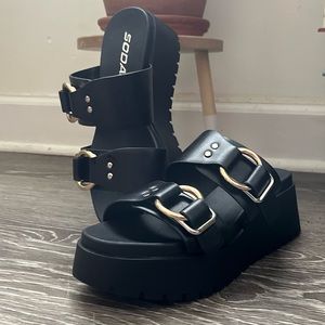 Soda black platform slide sandals